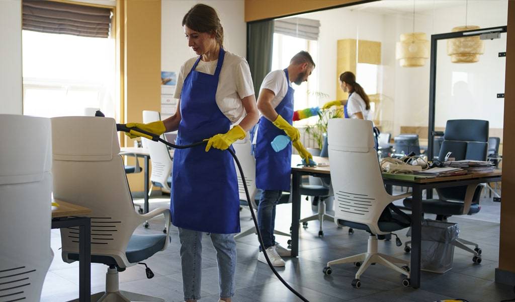 commercial cleaning services in California